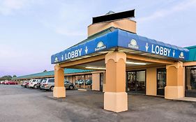 Days Inn By Wyndham Dickson